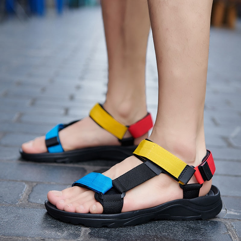 Páskové sandále