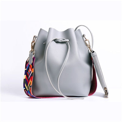 Stylová dámská kabelka s barevným popruhem (Výprodej)