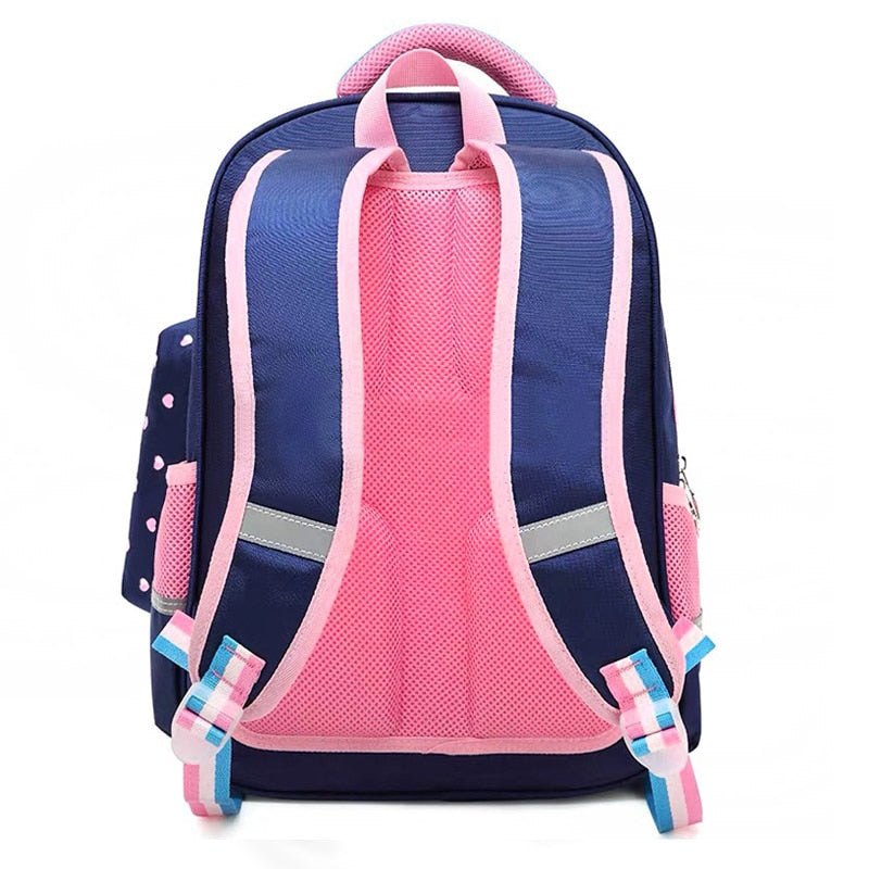Školní batoh s více přihrádkami