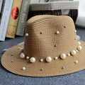 Slaměný klobouk s perlama