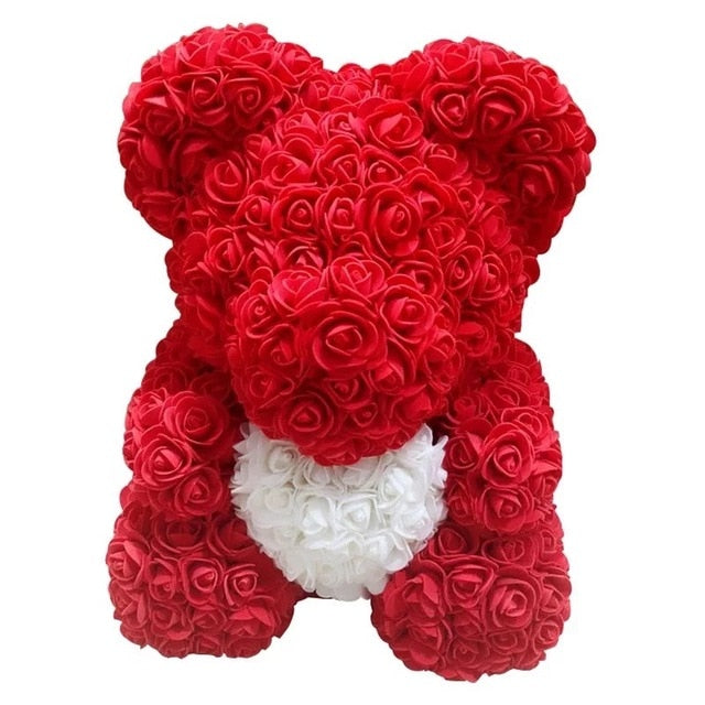 Medvídek z umělých růží