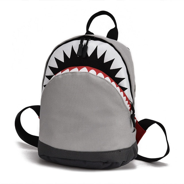 Školní batoh se žralokem