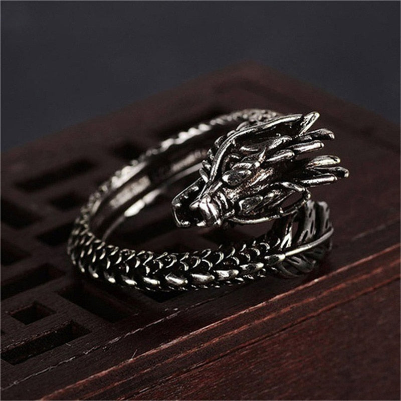 Pánský prsten s drakem
