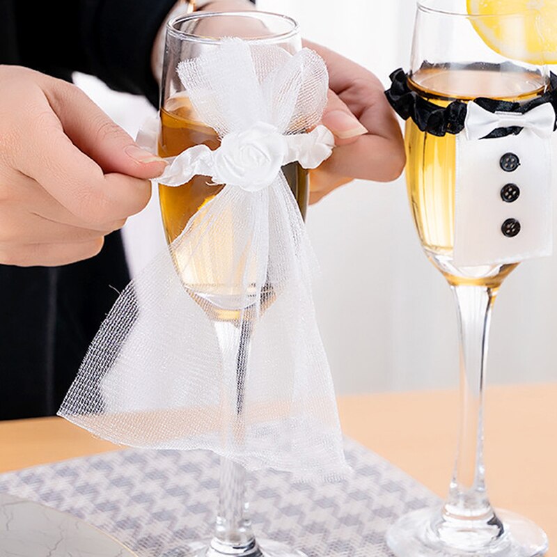 Ozdoby na skleničky novomanželů