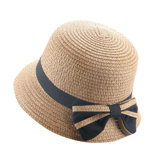 Letní klobouček s bambulkami
